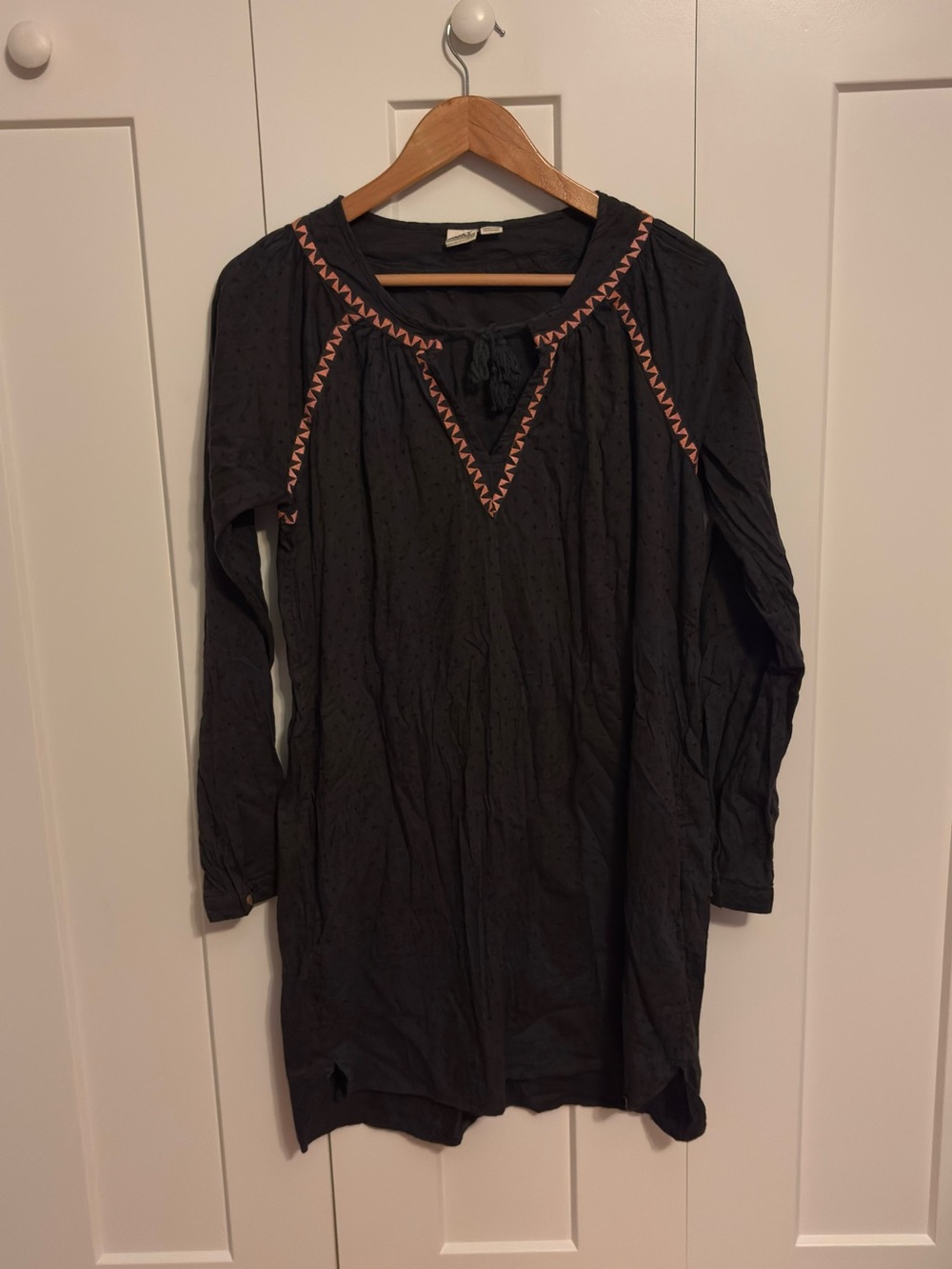 Pretty Roxy Black Tunic/Dress with Pink Embroidered Trim - Women